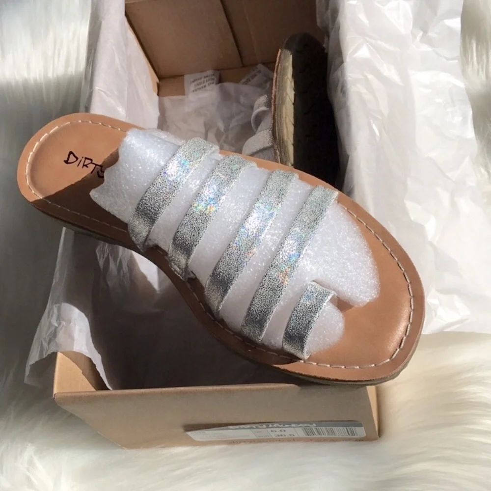 NEW Dirty Laundry Ekia Strappy Slide Sandals